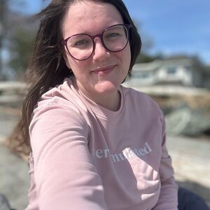 Meet your Posher, Julia